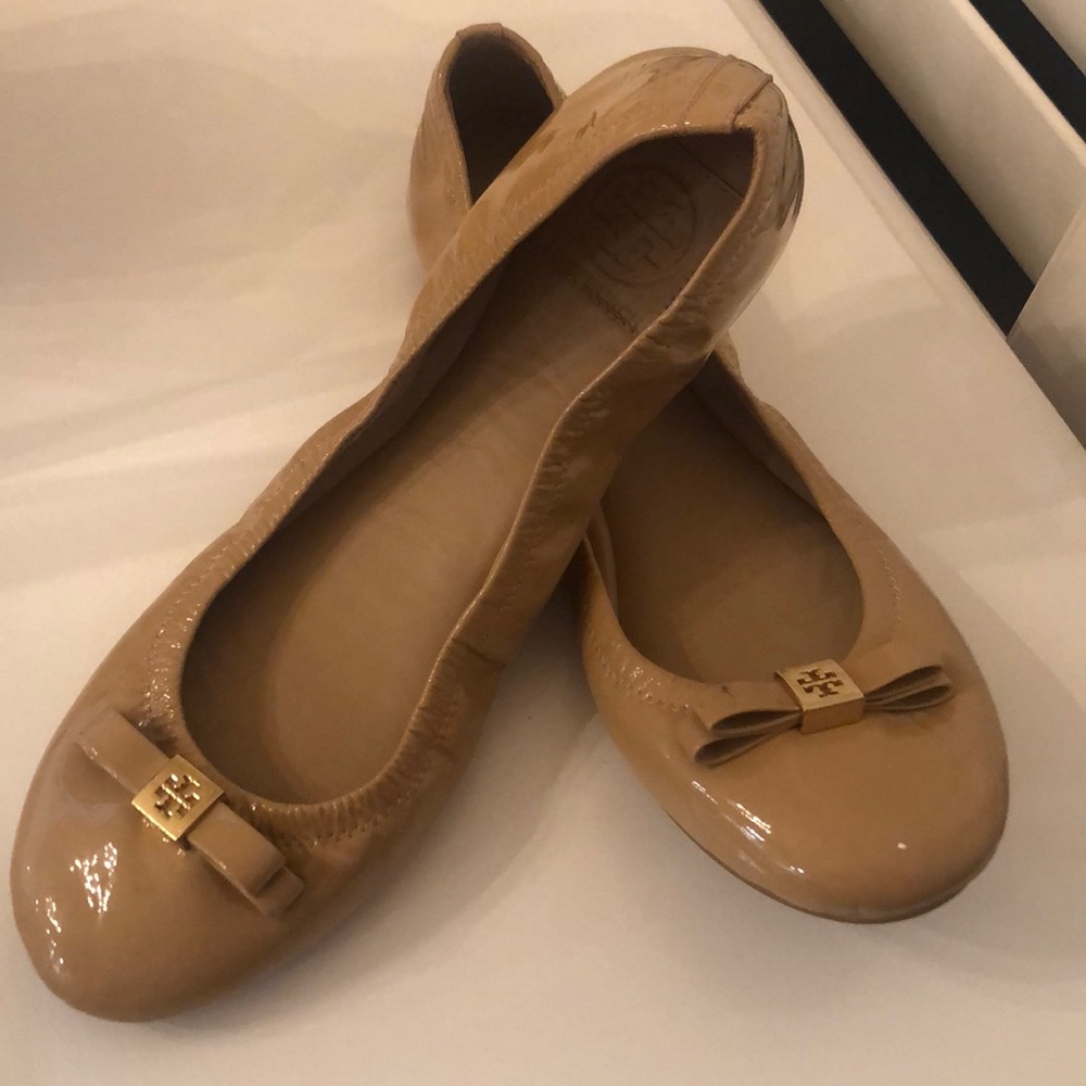 Tory Burch Nude Flats